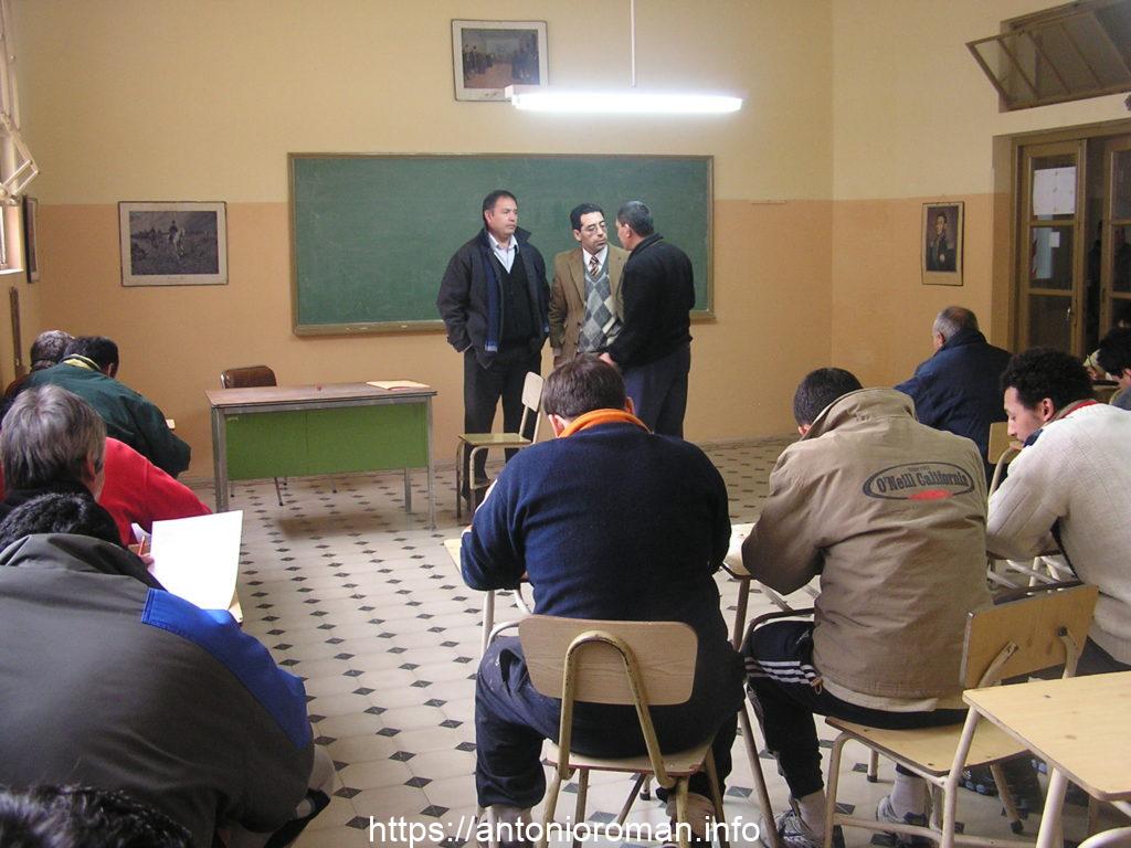 Dr. Antonio Román